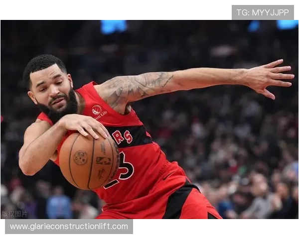 加维与莱万多夫斯基状态回暖,共同推动球队进攻效率提升