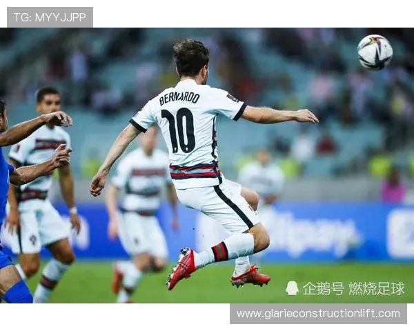 中场扫荡者：帕利尼亚的大范围覆盖能力